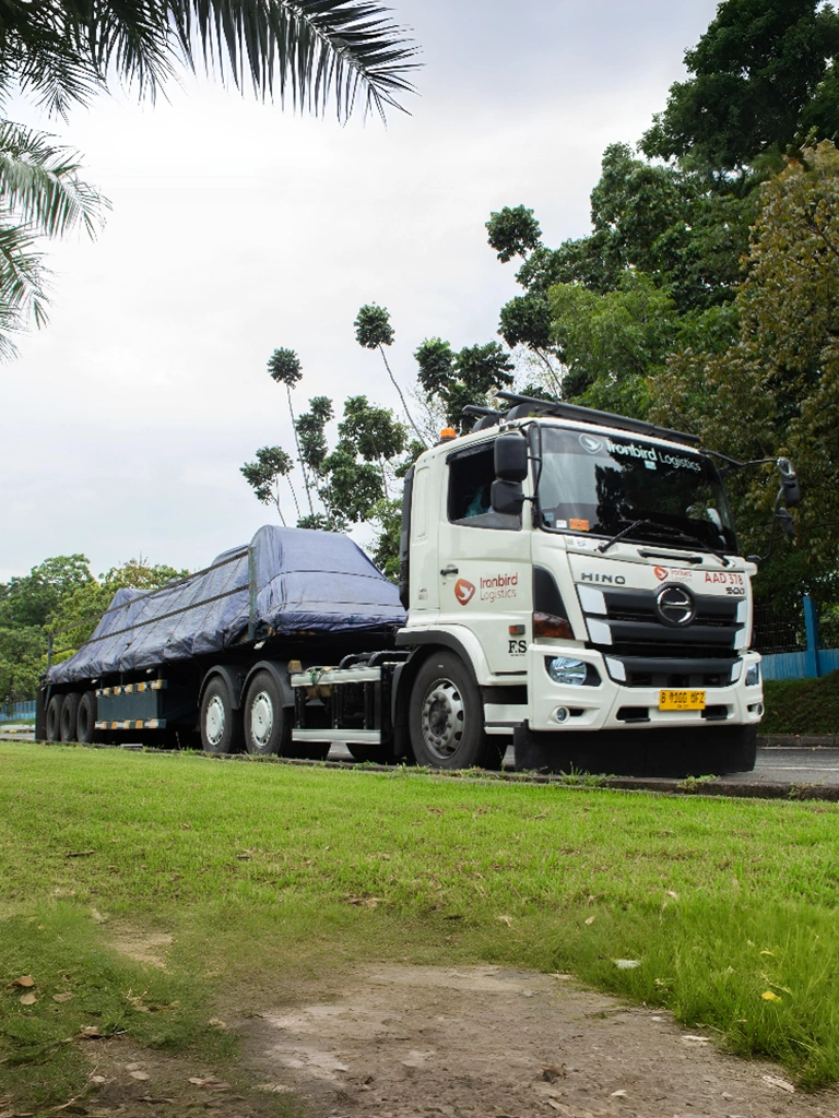 Armada Khusus untuk Tangani Muatan Besar dan Overside